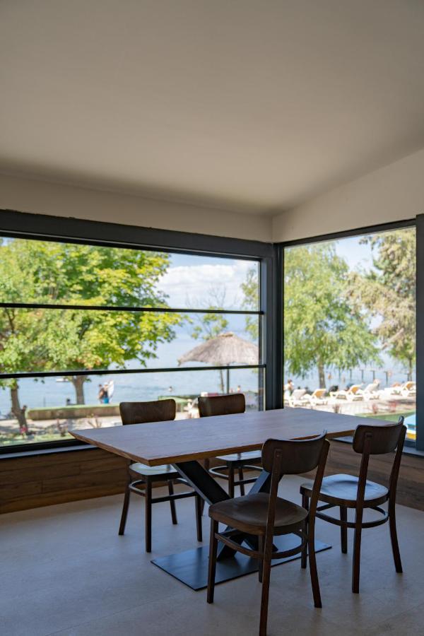Lago Hotel Lagadin Ngoại thất bức ảnh